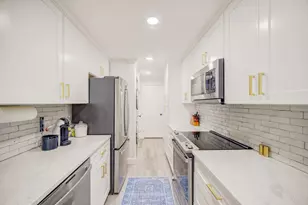 670 Nautilus Ct, Fort Walton Beach, FL 32548 - Photo 8