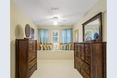 21904 Lakeview Drive, Panama City Beach, FL 32413 - Photo 18