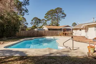 410 Tanglewood Dr, Fort Walton Beach, FL 32547 - Photo 40