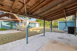 127 NW Holmes Blvd NW, Fort Walton Beach, FL 32548 - Photo 20