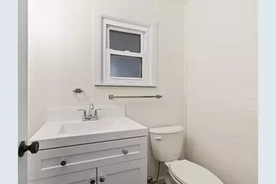 127 NW Holmes Boulevard NW, Fort Walton Beach, FL 32548 - Photo 6