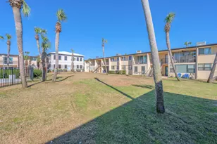 300 Miracle Strip Parkway Pkwy, Mary Esther, FL 32569 - Photo 16