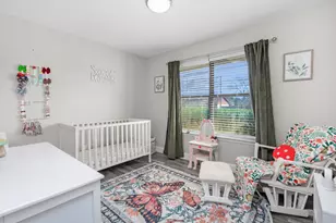 827 Boulevard De L'Orleans, Mary Esther, FL 32569 - Photo 12