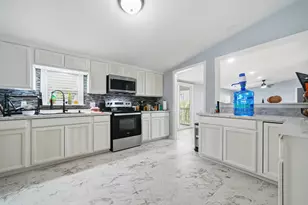 307 E Pennsylvania Ave E, Bonifay, FL 32425 - Photo 10