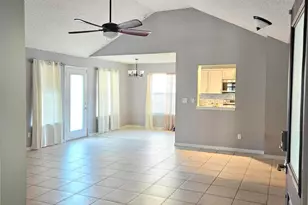 1908 Summer Hills Ln, Fort Walton Beach, FL 32547 - Photo 4