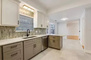 403 Aruba Way, Niceville, FL 32578 - Photo 10