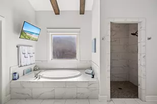 1469 E Shores Blvd E, Gulf Breeze, FL 32563 - Photo 26