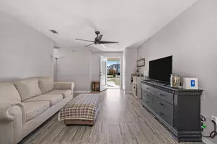 67 NW Olde Cypress Circle NW, Fort Walton Beach, FL 32548 - Photo 6