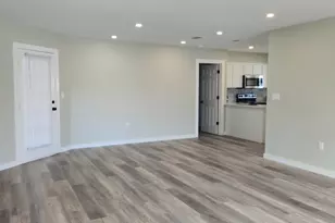 292 E North Ave E, Crestview, FL 32536 - Photo 6