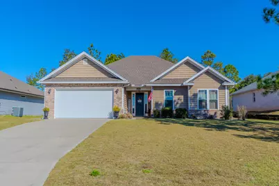 7914 Majestic Cypress Dr Drive, Milton, FL 32583 - Photo 1