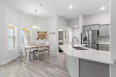 5823 Crestlake Drive, Crestview, FL 32536 - Photo 10