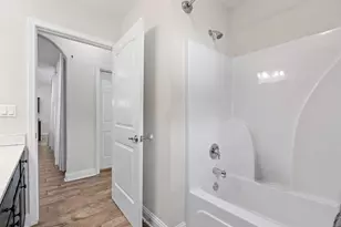 6113 Walk Along Wy, Crestview, FL 32536 - Photo 32