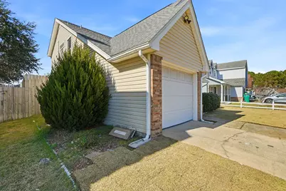 412 Woodland Circle, Mary Esther, FL 32569 - Photo 36