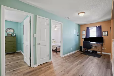 412 Woodland Circle, Mary Esther, FL 32569 - Photo 16