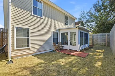 412 Woodland Circle, Mary Esther, FL 32569 - Photo 32