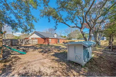 2702 Beacon Court, Navarre, FL 32566 - Photo 28