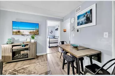 209 W Miracle Strip Parkway W #D201, Mary Esther, FL 32569 - Photo 2