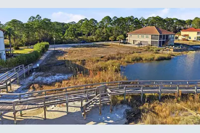 9375 Palmetto Ridge Court, Navarre, FL 32566 - Photo 16