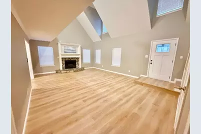 1003 Sandra Drive, Mary Esther, FL 32569 - Photo 4