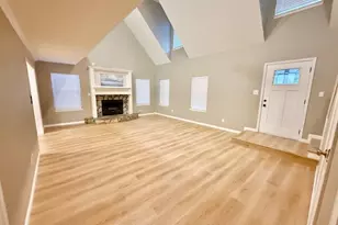 1003 Sandra Dr, Mary Esther, FL 32569 - Photo 4