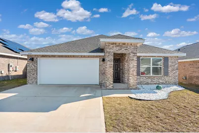 4735 Airmen Drive, Crestview, FL 32539 - Photo 1