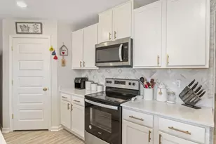 4735 Airmen Dr, Crestview, FL 32539 - Photo 6