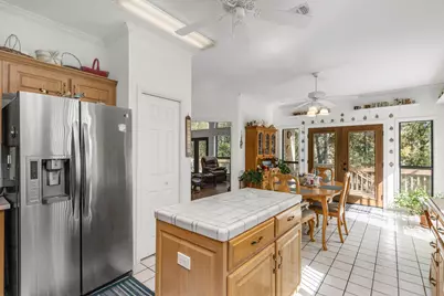 446 Marion Drive, Niceville, FL 32578 - Photo 8