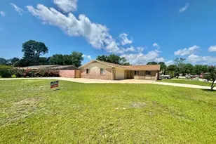 135 Perdido Cir, Niceville, FL 32578 - Photo 2