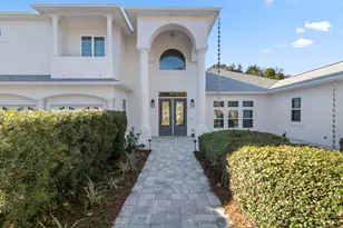 8127 N Lagoon Dr N, Panama City Beach, FL 32408 - Photo 4