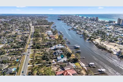 8127 N Lagoon Drive N, Panama City Beach, FL 32408 - Photo 74