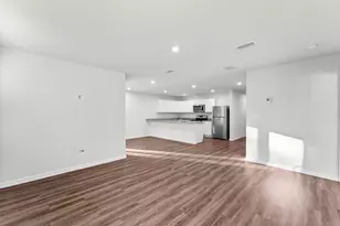 698 Whispering Creek Ave, Freeport, FL 32439 - Photo 20