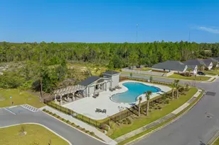 698 Whispering Creek Ave, Freeport, FL 32439 - Photo 32