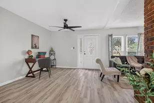 16 NW Cinderella Ln NW, Fort Walton Beach, FL 32547 - Photo 14