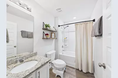 4651 Honor Guard Way Way, Crestview, FL 32539 - Photo 10