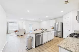 4651 Honor Guard Way Way, Crestview, FL 32539 - Photo 20