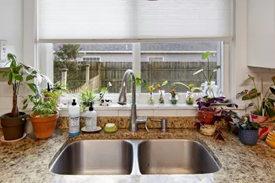 302 E 2nd Avenue E, Crestview, FL 32536 - Photo 16