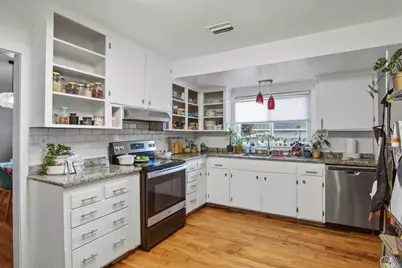 302 E 2nd Avenue E, Crestview, FL 32536 - Photo 14