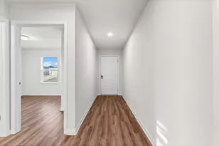 698 Whispering Creek Ave, Freeport, FL 32439 - Photo 4