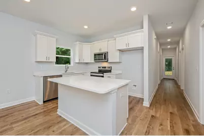 583 Brock Avenue, Crestview, FL 32539 - Photo 6