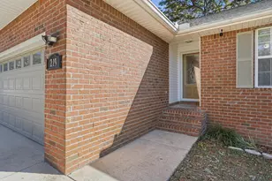 219 Cook St, Niceville, FL 32578 - Photo 2