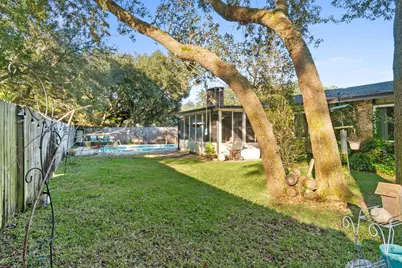 609 Kensington Court, Fort Walton Beach, FL 32547 - Photo 10