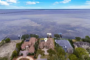 458 Captains Cir, Destin, FL 32541 - Photo 104