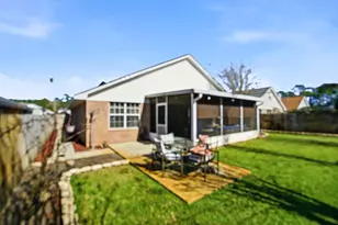 570 Rough Leaf Ln, Mary Esther, FL 32569 - Photo 52