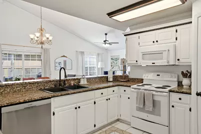 570 Rough Leaf Lane, Mary Esther, FL 32569 - Photo 14