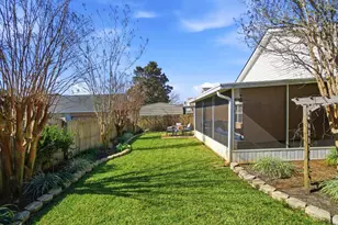 570 Rough Leaf Ln, Mary Esther, FL 32569 - Photo 54