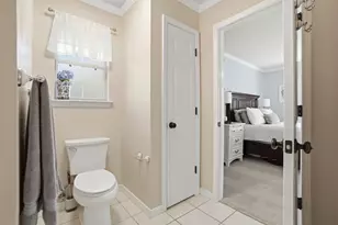 570 Rough Leaf Ln, Mary Esther, FL 32569 - Photo 34