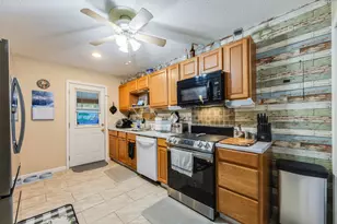 705 Oaklawn St, Fort Walton Beach, FL 32547 - Photo 12