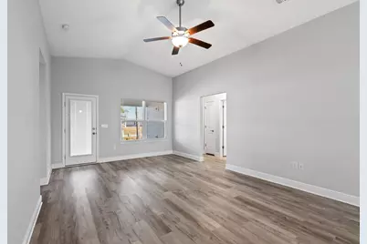 571 Riverwalk Circle, Freeport, FL 32439 - Photo 12