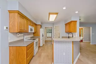 83 Edgewood Dr, Freeport, FL 32439 - Photo 12