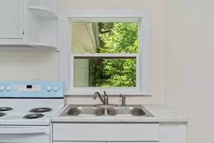 76 Clay St, Defuniak Springs, FL 32435 - Photo 12